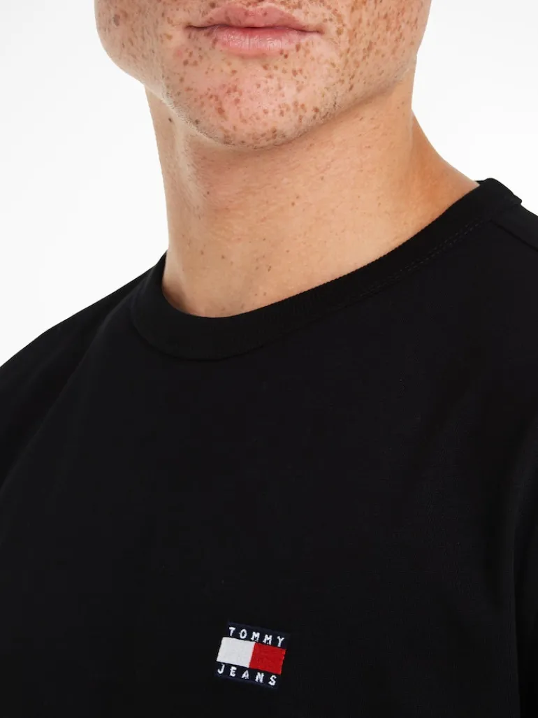 TJM REG BADGE TEE EXT black