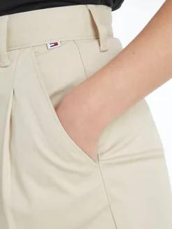 TJW CLAIRE HR PLEATED SHORTS newsprint