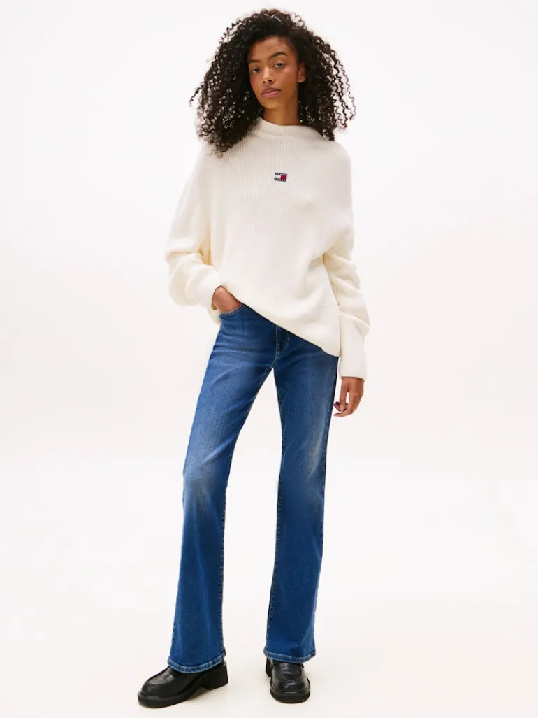 TJW MOCKNECK BADGE SWEATER ancient white