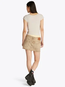 TJW SLIM VNECK GMD RIB SS ancient white