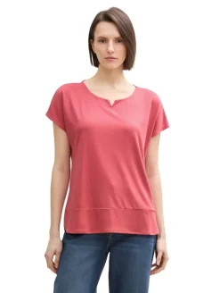 T-Shirt aus Materialmix berry red