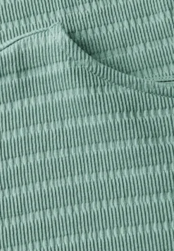 T-Shirt in Smok-Optik matcha green