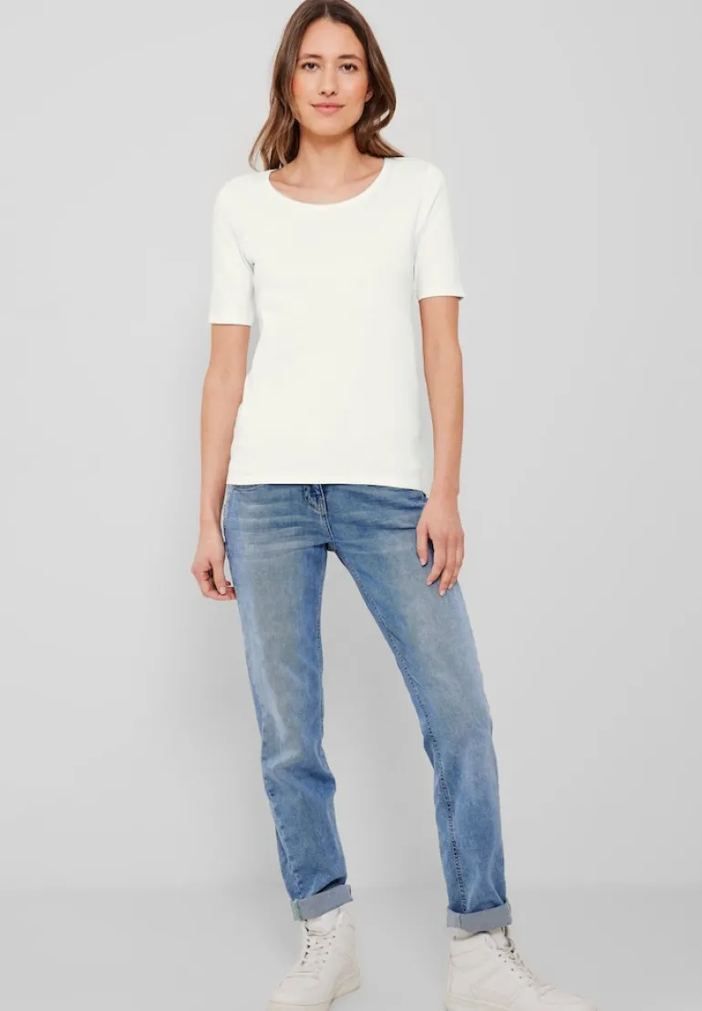 T-Shirt in Unifarbe vanilla white