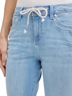 TTMAYA TAPERED Jeans clean bleached blue denim