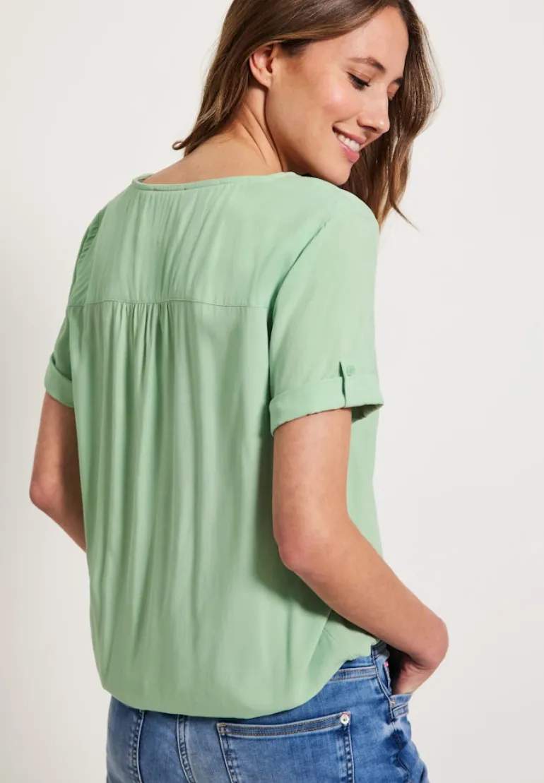 Unifarbene Basic Bluse fresh salvia green