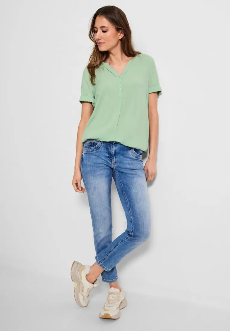 Unifarbene Basic Bluse fresh salvia green