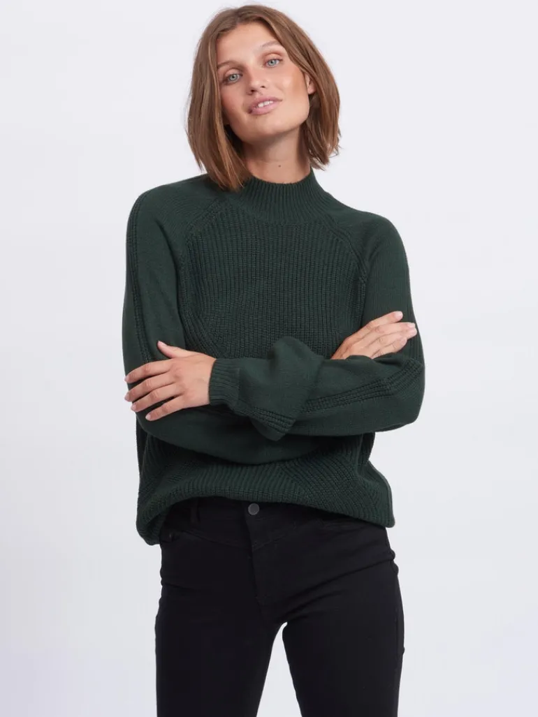 VIOA TURTLENECK L/S KNIT TOP darkest spruce