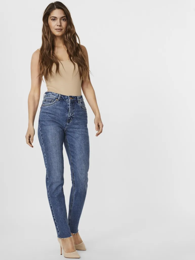 VMBRENDA HR STRAIGHT A CUT GU385 GA NOOS medium blue denim