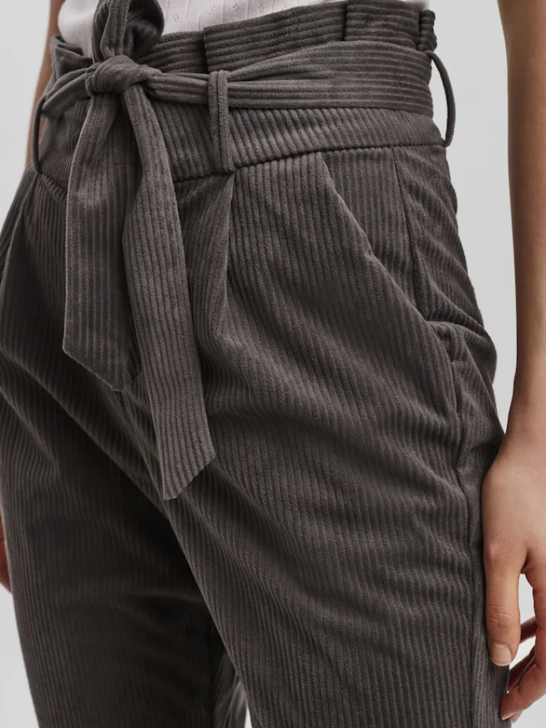 VMEVA HR LOOSE PAPERBAG CORD PANT NOOS peat
